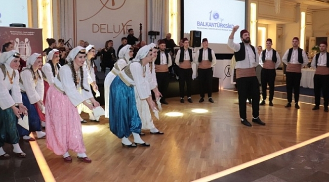 BALKANTÜRKSİAD'dan yeni yıla merhaba