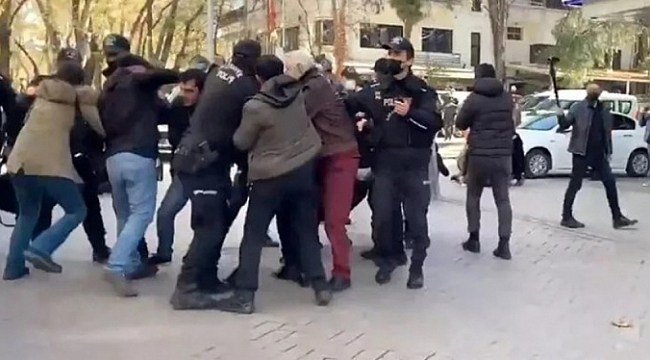 'Barınamıyoruz' eyleminde çok sayıda gözaltı