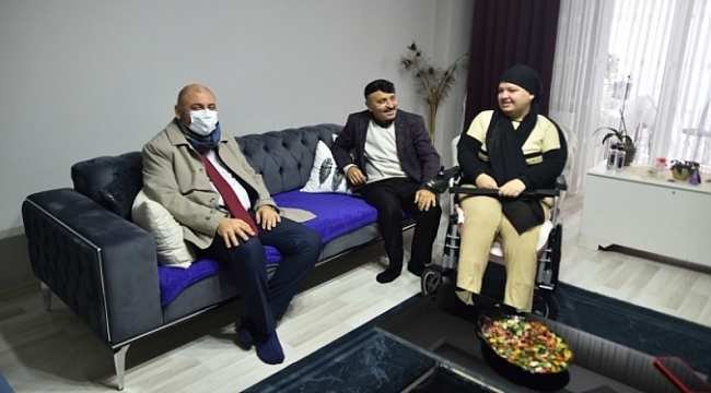 Başkan Aydın engelli ailelere ziyaret gerçekleştirdi