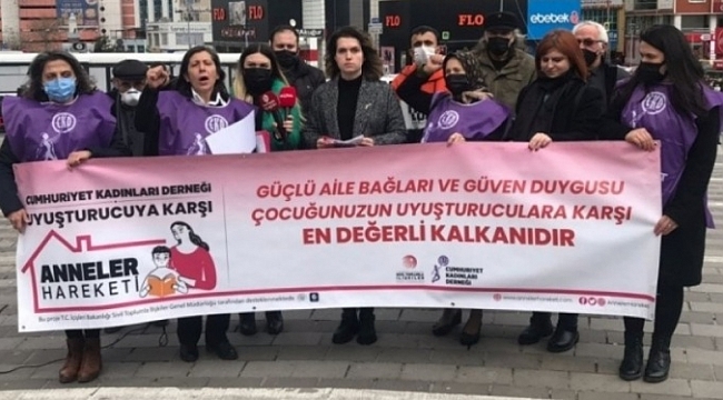 Bursa Cumhuriyet Kadınları Derneği'nden 'Anneler Hareketi'