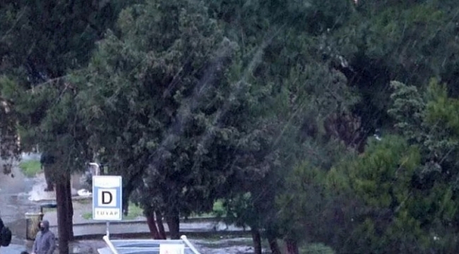 Büyükçekmece ve Beylikdüzü'nde kar yağışı