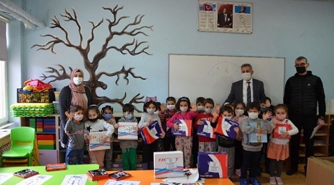 İznikli miniklere içlerini ısıtan hediye