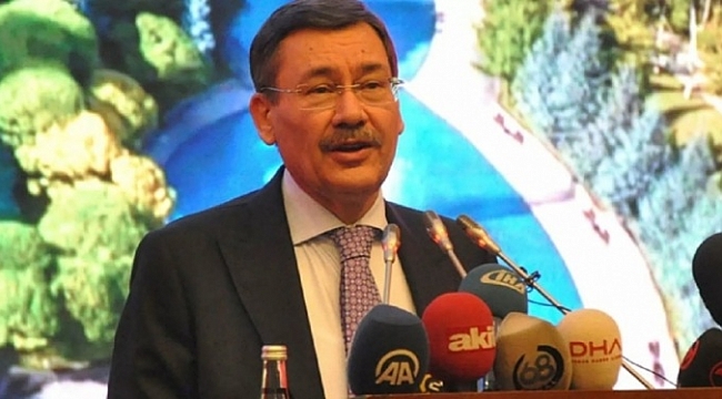 Melih Gökçek zırhlı aracı 4 yıl sonra teslim etti