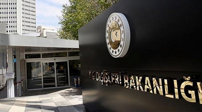 Almanya'da mezarlığa çirkin saldırı!