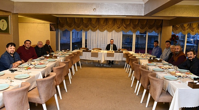 Başkan Kanar gazetecileri unutmadı
