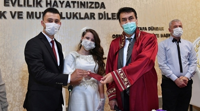 Gelin ve damatlar Osmangazi'yi tercih etti