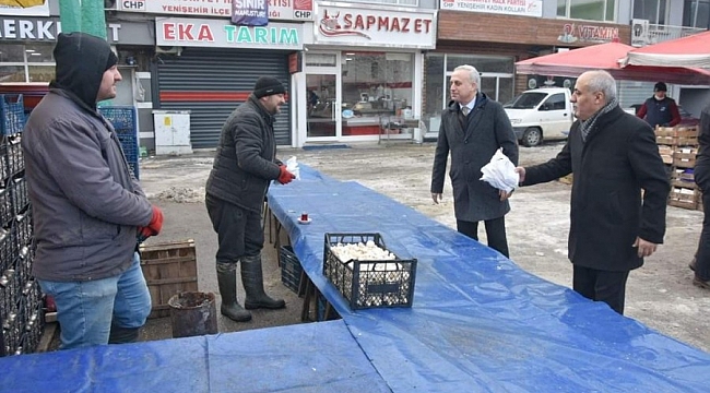 Yenişehir'de simitler Başkan Aydın'dan