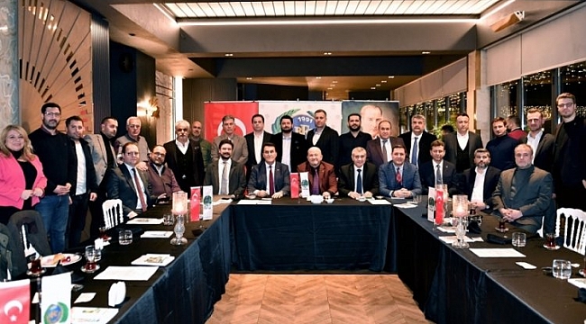 Başkan Dündar Bursa Fan Kulüp üyeleriyle buluştu