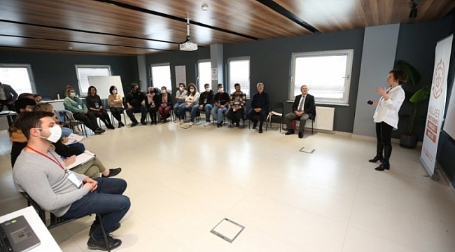 Gençler Nilüfer'de politikalarını oluşturacak