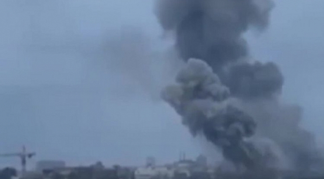 Ukrayna'da uçak fabrikası bombalandı