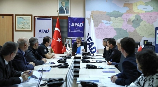 AFAD Başkanı Bursa'da afet mücadele ekipleriyle buluştu
