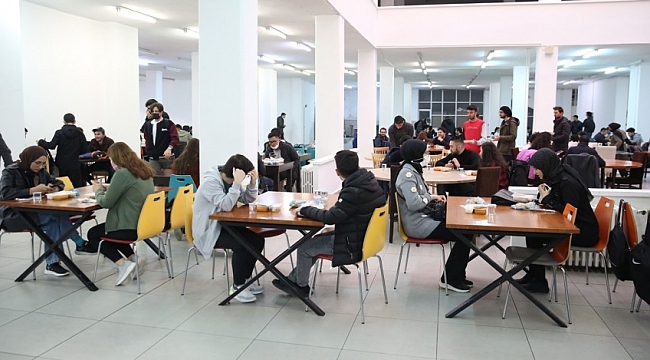 Üniversite öğrencilerine Nilüfer Belediyesi'nden iftar