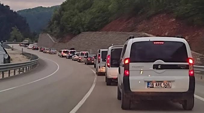Bursa'da bayram sonu trafiği