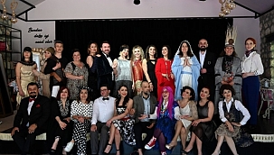 Bursa'da sanat ile iyiliği tiyatro sahnesinde buluşturuyorlar 