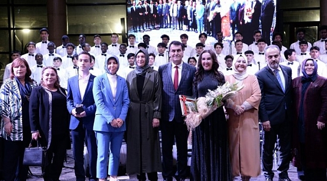 Dünyanın renkleri Osmangazi'de buluştu