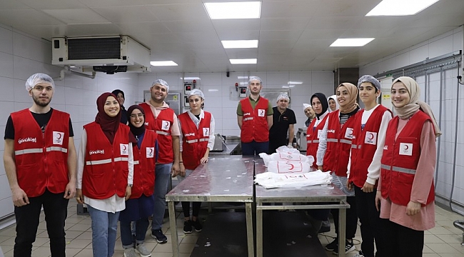 Türk Kızılay Bursa'dan ihtiyaç sahiplerine yardım