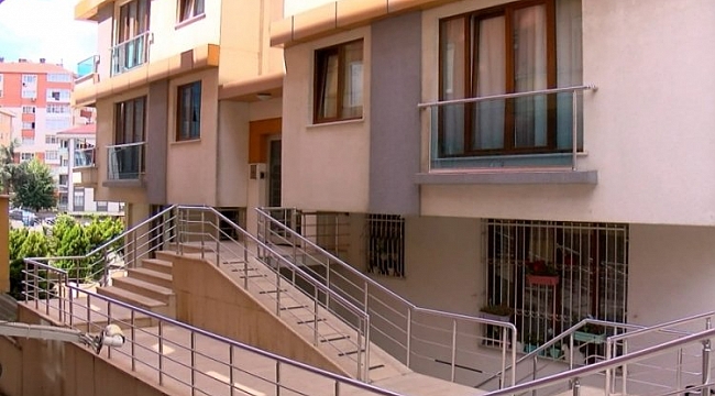 40 Yıllık eşini katletti!