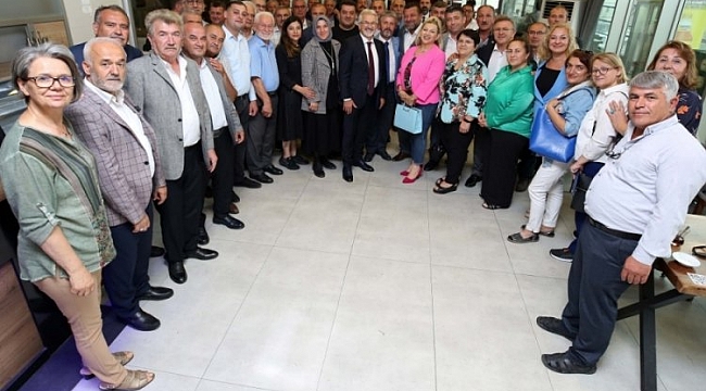 Başkan Erdem muhtarlarla bir araya geldi