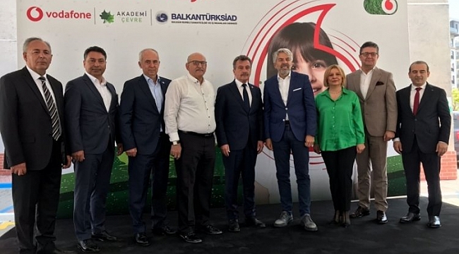 Bursa'da elektronik atıklar kodlama sınıfına dönüştü