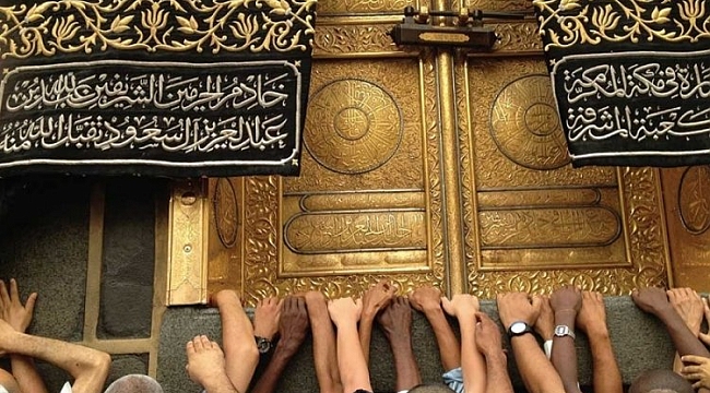 Kabe'ye yüz sürmek yasaklandı