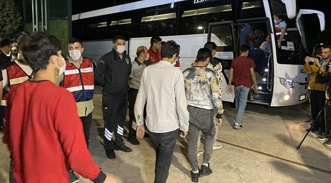 Kocaeli'de 136 düzensiz göçmen evine gönderildi
