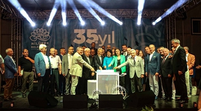 Nilüfer'ine 35 yaş kutlaması