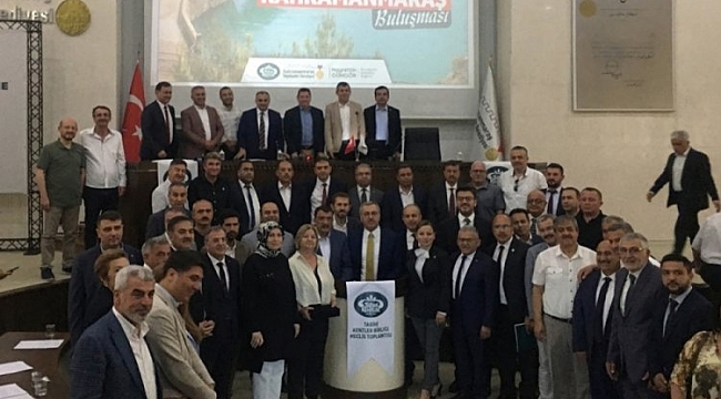Nilüfer ödüle doymuyor
