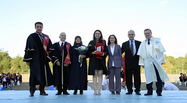 Sağlık ordusuna 350 yeni hekim müjdesi