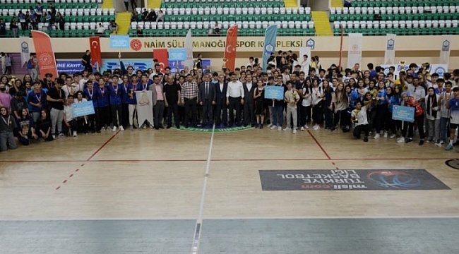 Yıldırım Belediyesi'nden okullara 'spor' desteği