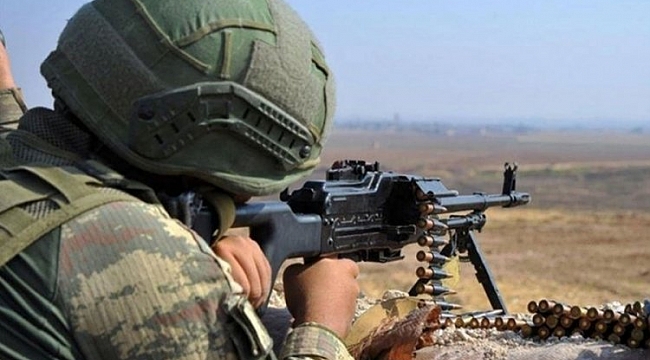 3 terörist silahları ile birlikte etkisiz hale getirildi