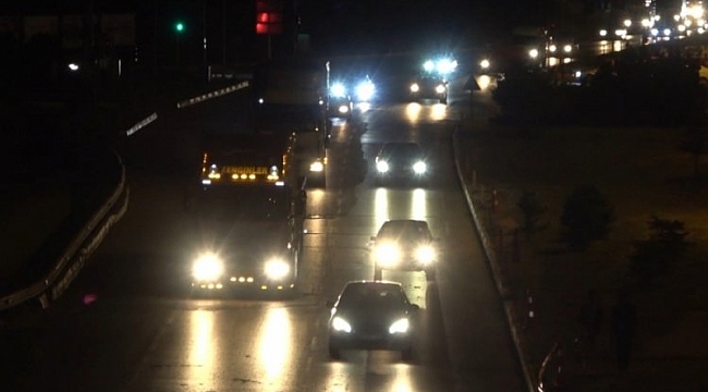 43 ilin geçiş güzergahında trafik yoğunluğu
