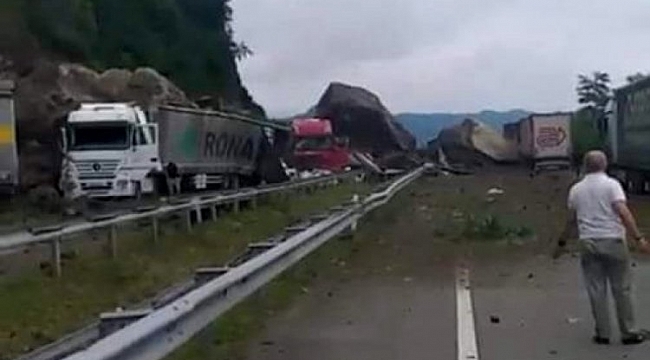 Artvin'de heyelan felaketi: Ölü ve yaralılar var!