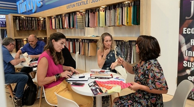 Bursalı tekstilciler Texworld Paris'e damga vurdu