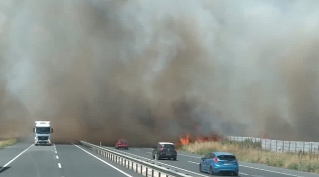 İstanbul - Tekirdağ yolunu dumanlar kapladı!