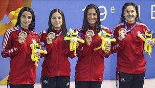 Kadınlar bayrak takımından bronz madalya 