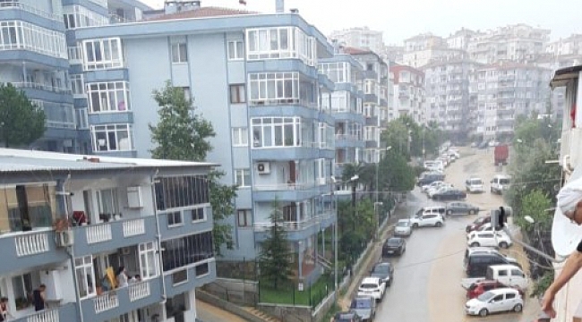 Sağanak yağış Bursa'da etkili oldu