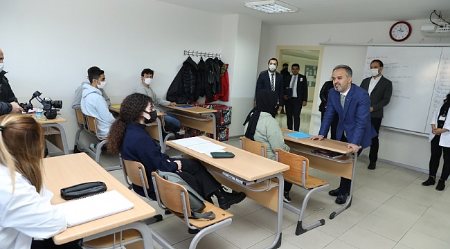 Bursa'da eğitim avantajlarla başladı
