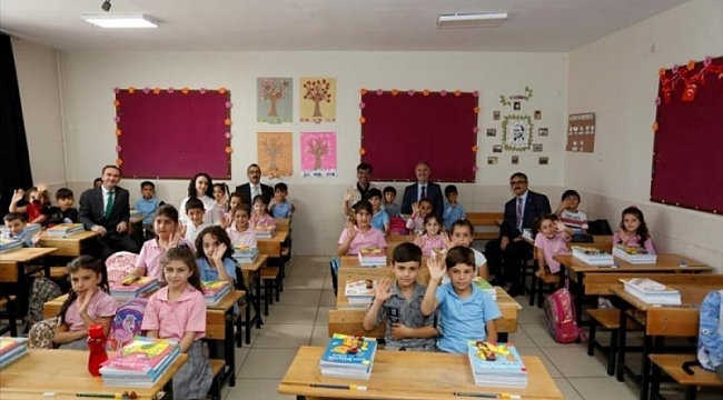 İnegöl'de İlk Ders Zili Çaldı