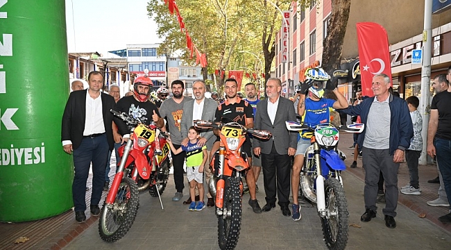 İznik'te Süper Enduro Şampiyonası heyecanı başladı