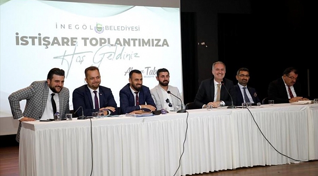 İnegöl'de muhtarlarla toplantı