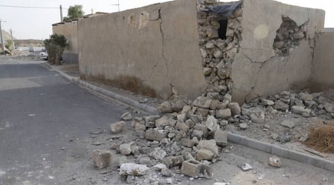 İran'daki 5,4 büyüklüğünde deprem