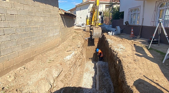 İznik'te yağmursuyu ve kanalizasyon hattı çalışma