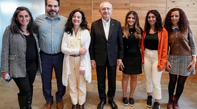 Kılıçdaroğlu ABD'de Türk profesörler ve öğrencilerle görüştü