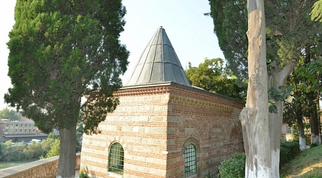 Mustafakemalpaşa'da tarihi cami 650 yıl sonra ihya ediliyor