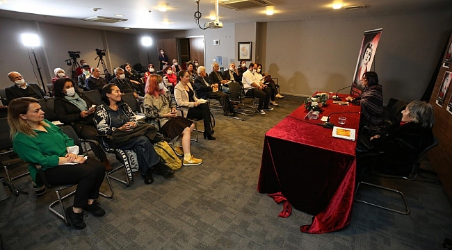 'Şairin Şiir Evreni'nin konuğu İldeniz oldu