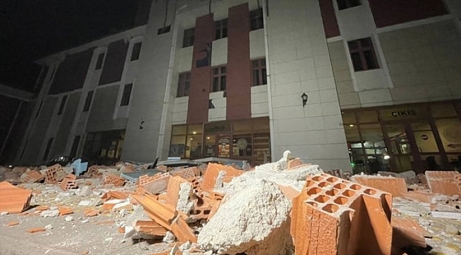 Düzce'deki depremin hasar görüntüleri ortaya çıktı