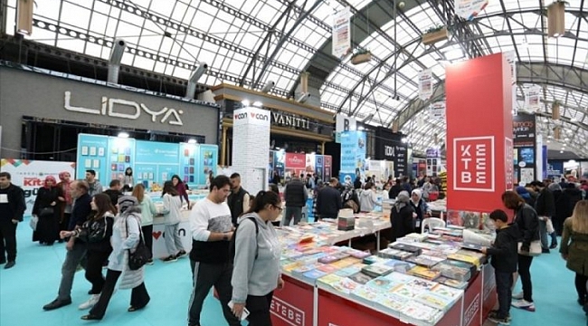 İnegöl'de kitap günleri tüm coşkusuyla devam ediyor