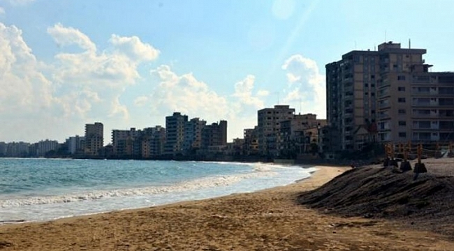 Kapalı Maraş'a ziyaretçi akını