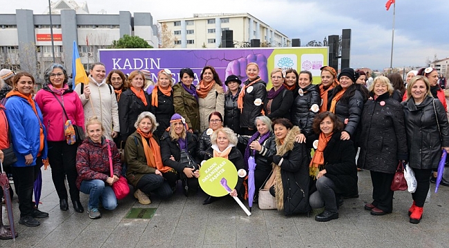 Nilüfer'de kadınlar, kadına yönelik şiddeti dile getirdiler