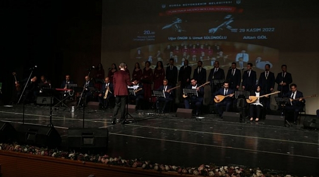 Bursa'da türkü gecesi